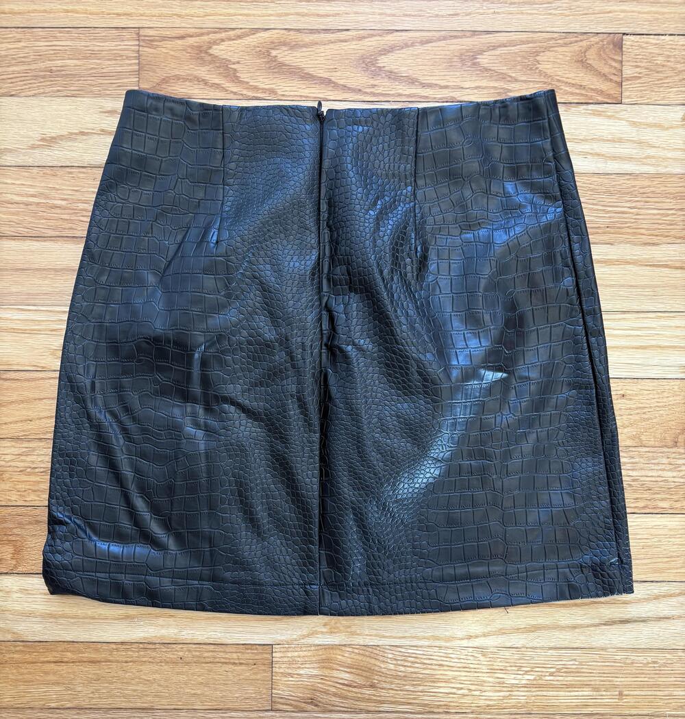Alya Skirt Womens Medium Black Faux Leather Croc Embossed Pencil Mini - Picture 2 of 6